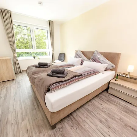 6 Petra * سانكت اندرياسبرغ